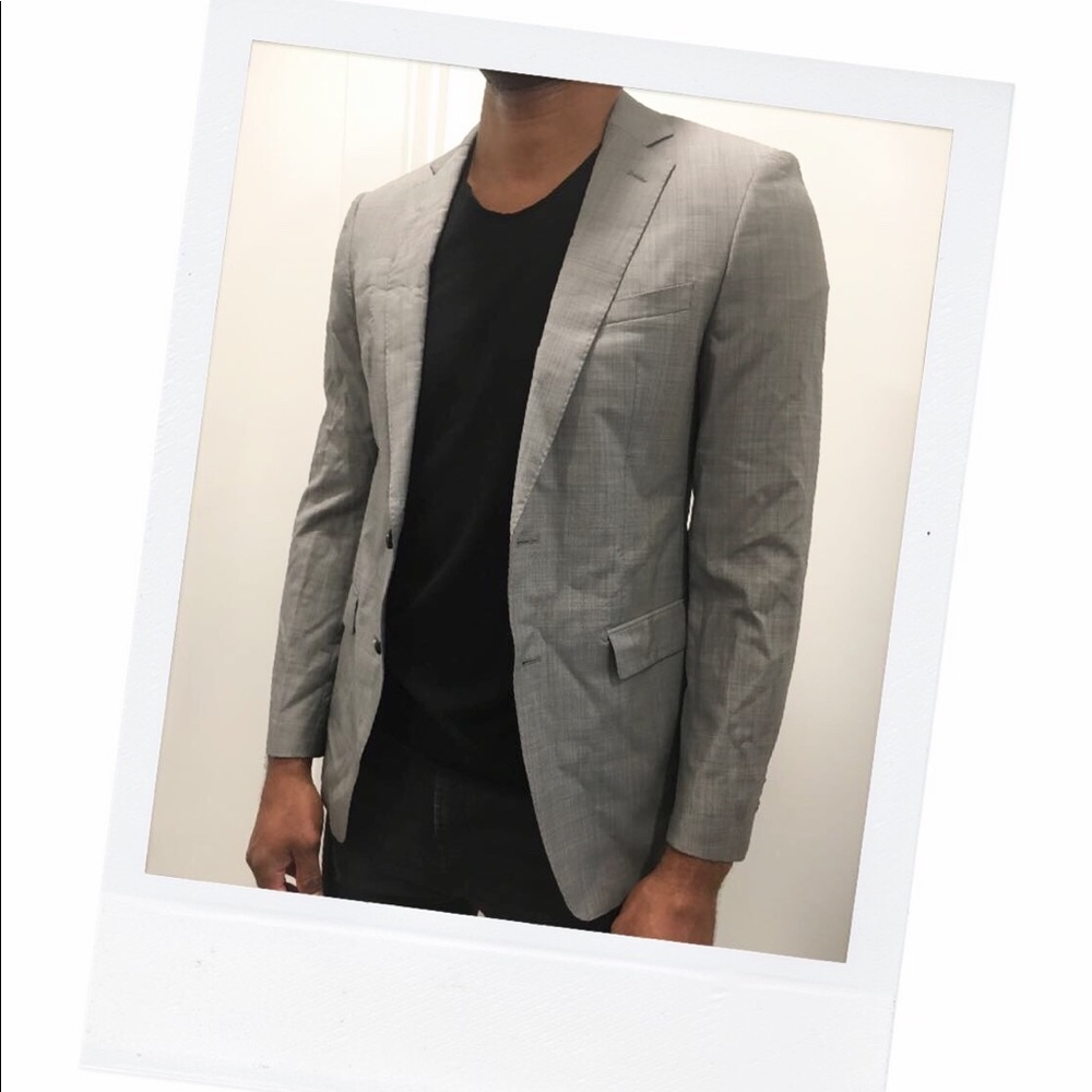 Elie Tahari Macy‘s Blazer Suit Jacket in grey